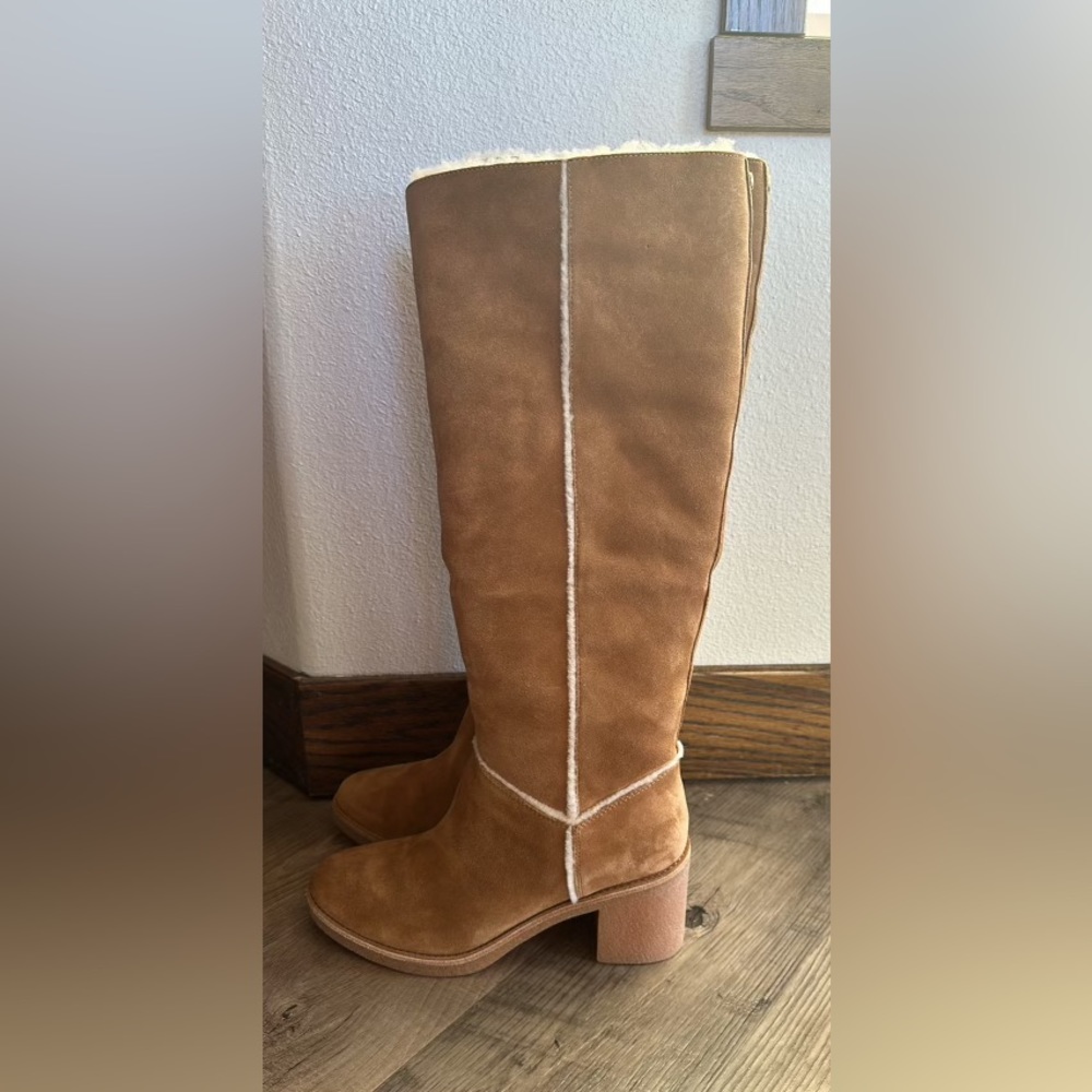 UGG women’s Kasen boot